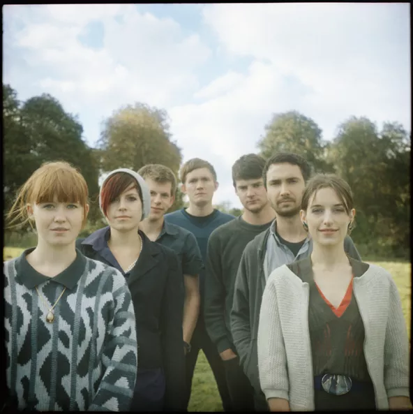 Los Campesinos! vill utvecklas lagom