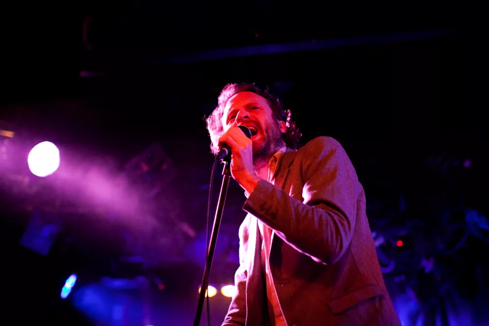 Seksstjernede Father John Misty atter til Danmark
