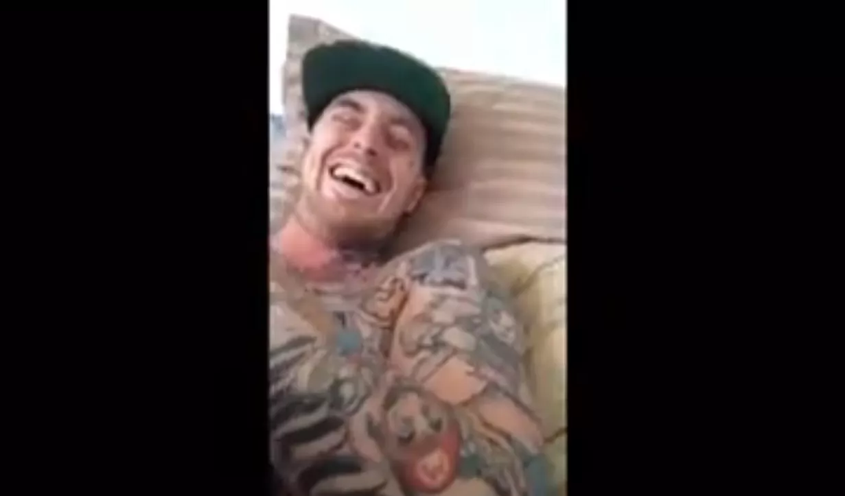 Här blir radioprofilen totallurad av ”rappare”