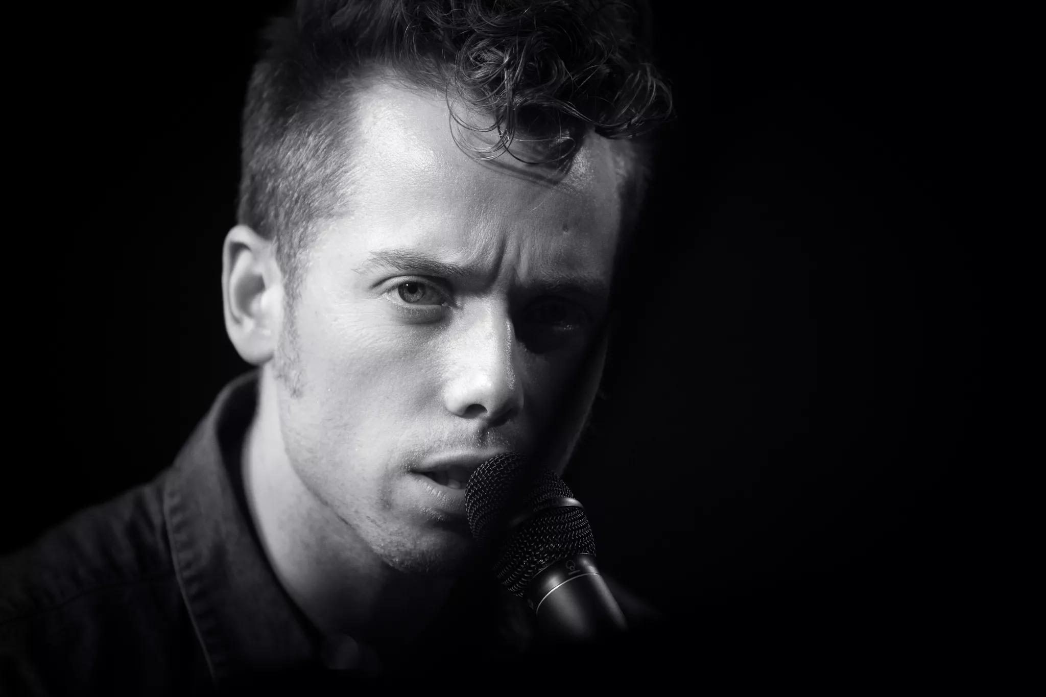 Fed Fredag klar med de første kunstnere