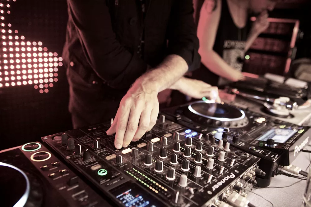 Libanesisk DJ ej välkommen