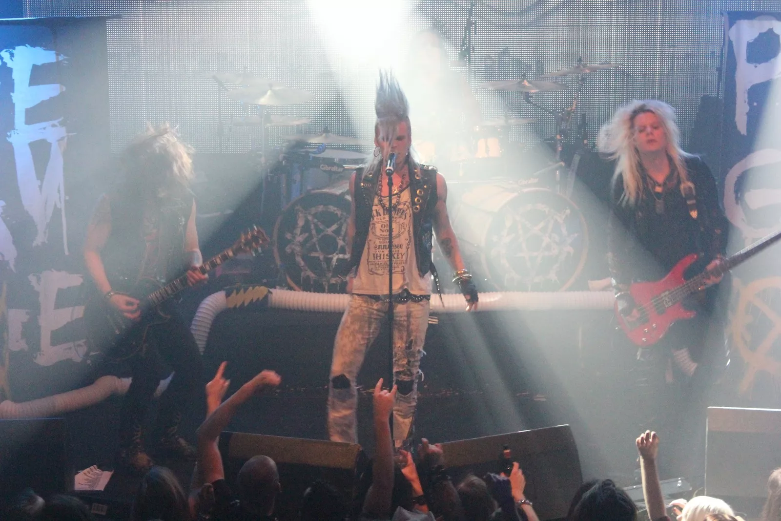 Crashdïet: Sticky Fingers, Göteborg