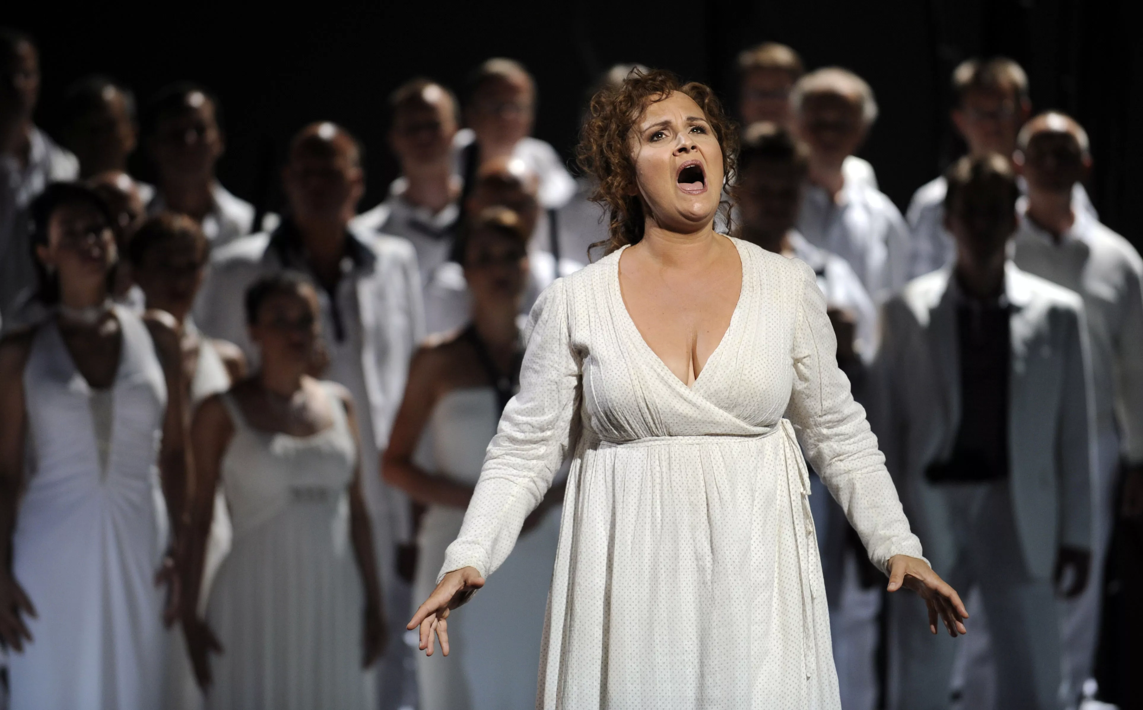 653 sangere synger ut i felles opprop mot sexisme