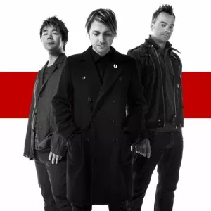 Tourbussen eksploderede