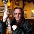 Mel Galley ramt af kræft