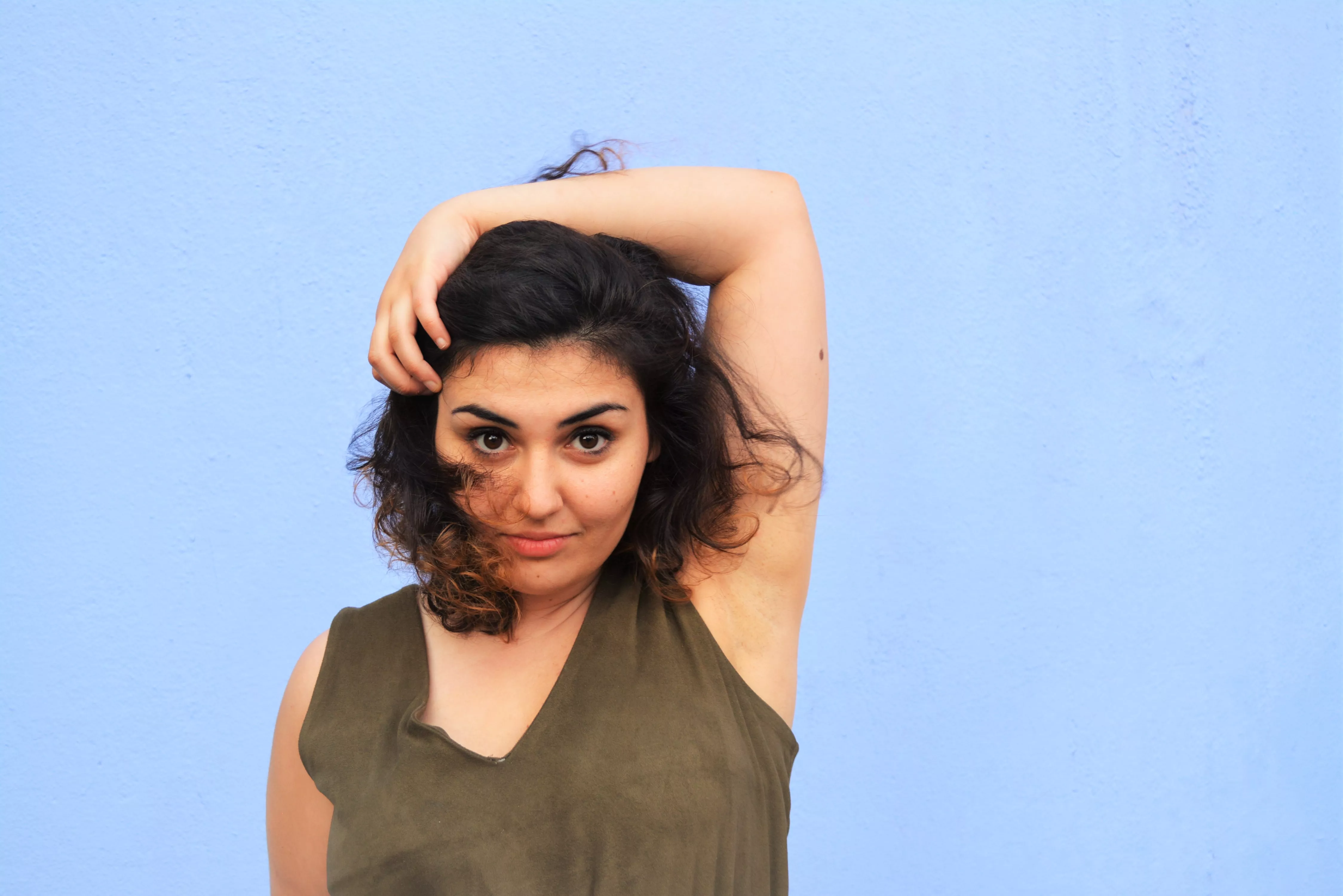 Kom fra Iran til Norge for bare tre år siden - Nå slipper hun sin første singel