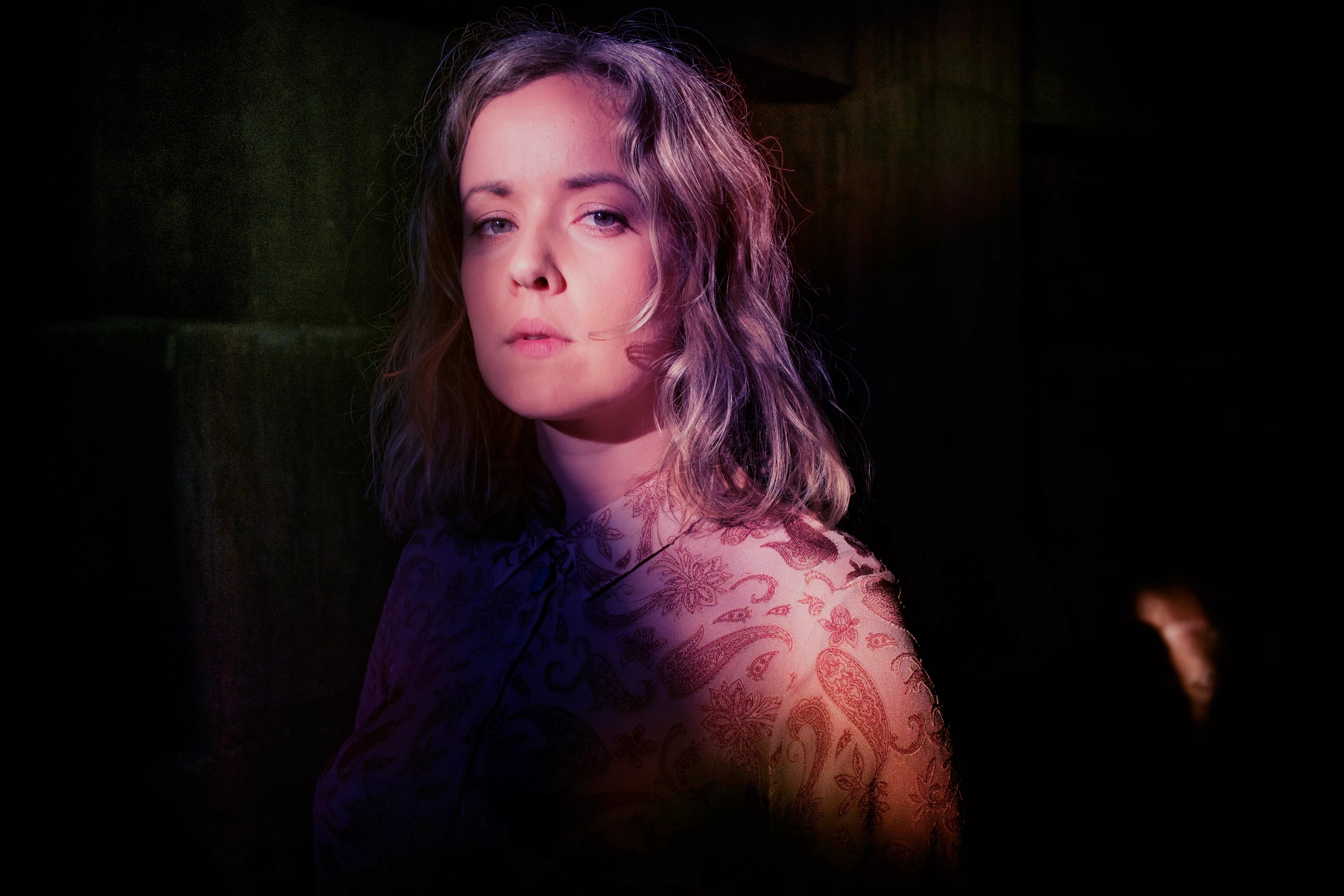 VIDEO: Penny Police med stærk sang til støtte for musikeres mentale sundhed