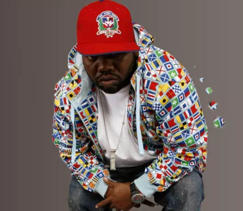 Raekwon skriver kontrakt med EMI