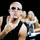 René Dif fjernet fra scenen på Langeland