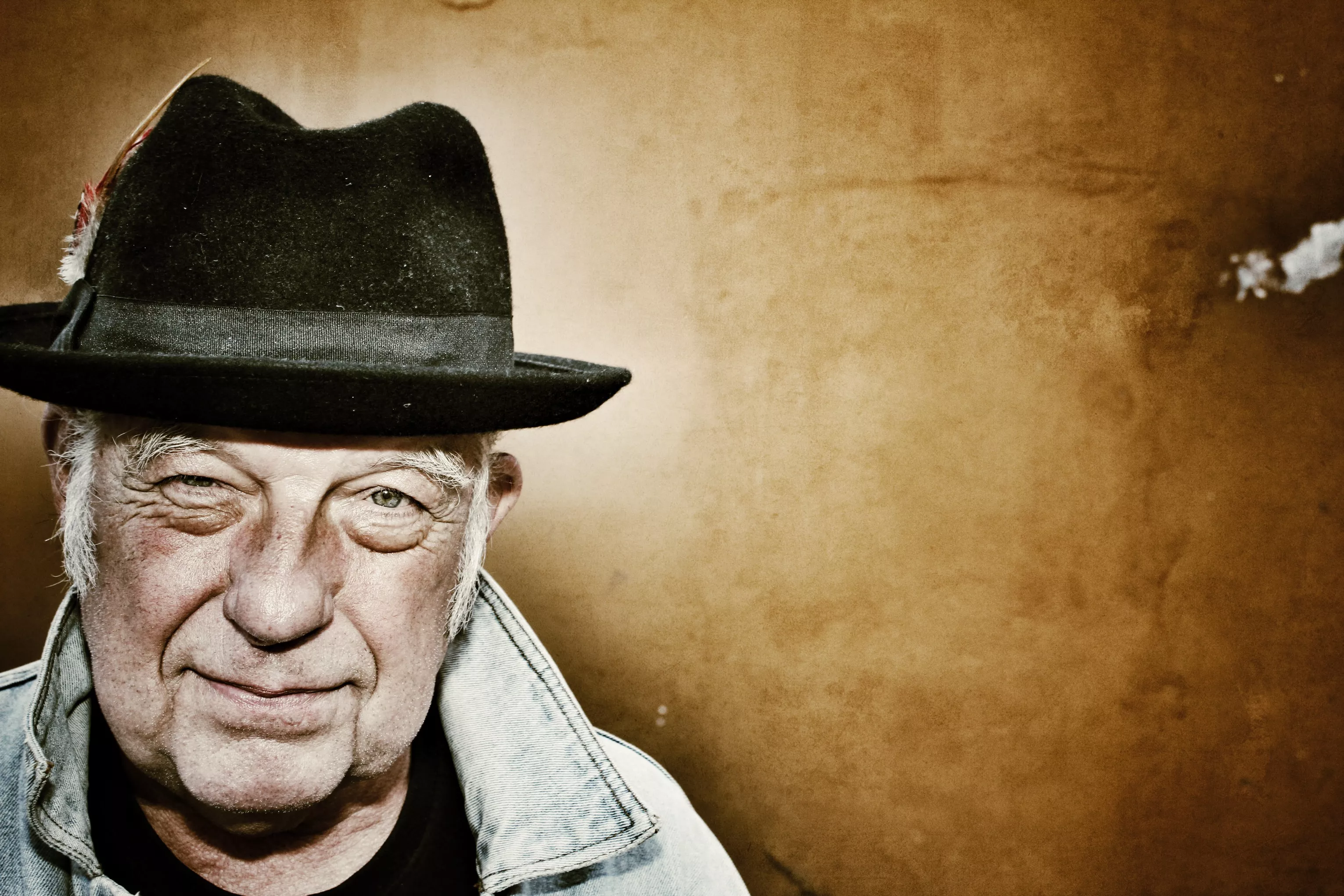 Kurt Thyboe er død – kastede sig over musikken i en sen alder