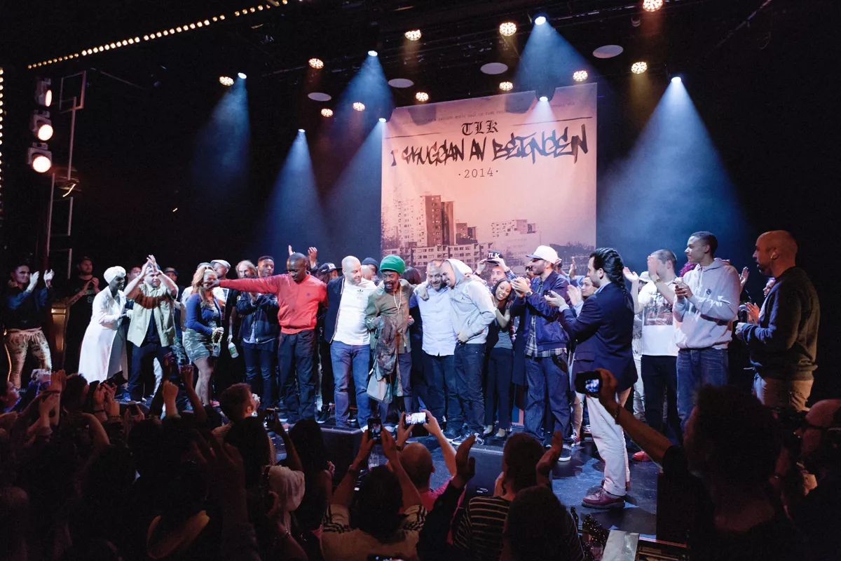 KRÖNIKA: ''I Skuggan Av Betongen'' - 2014