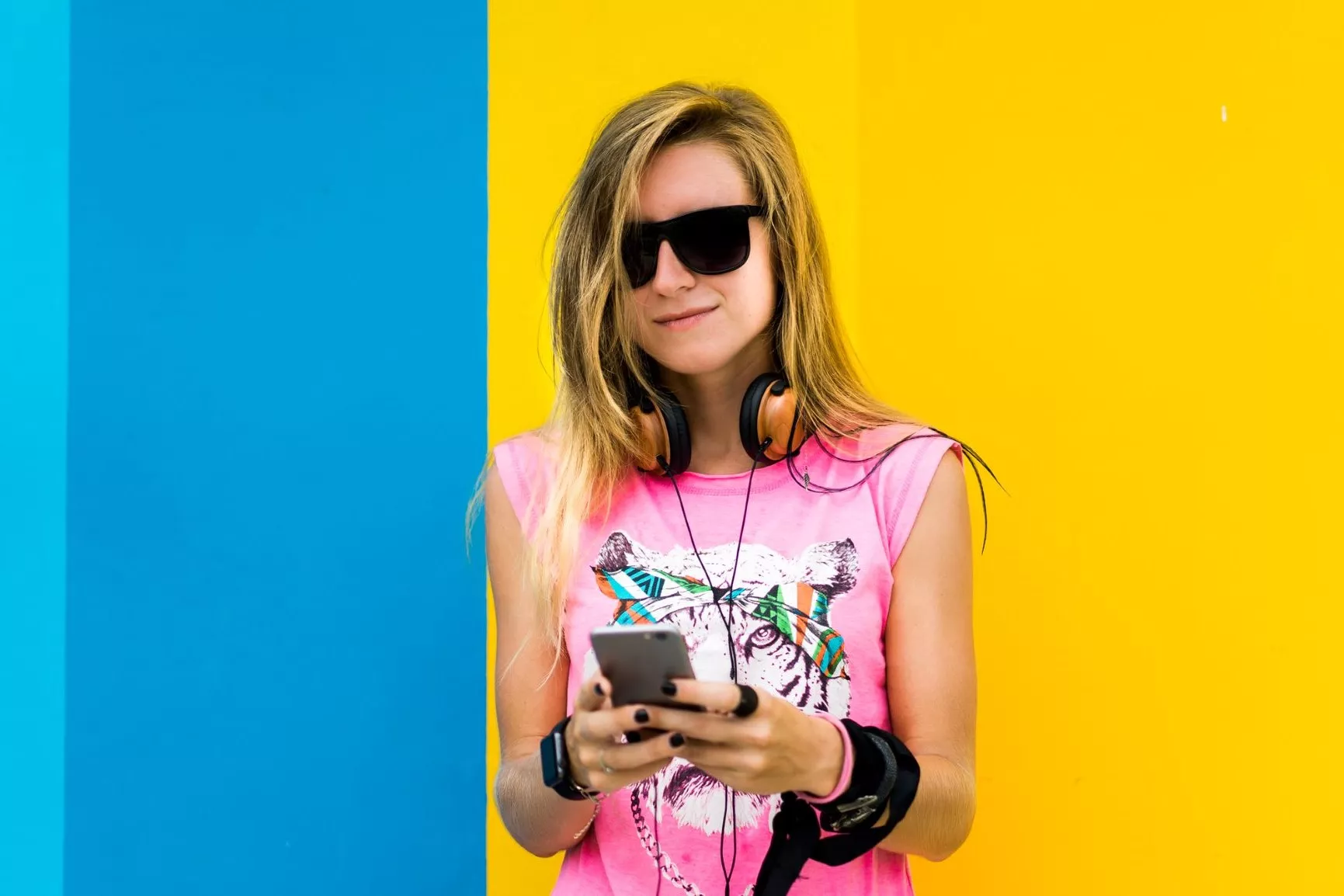 Få det bedste mobilabonnement med dertilhørende musiktjeneste