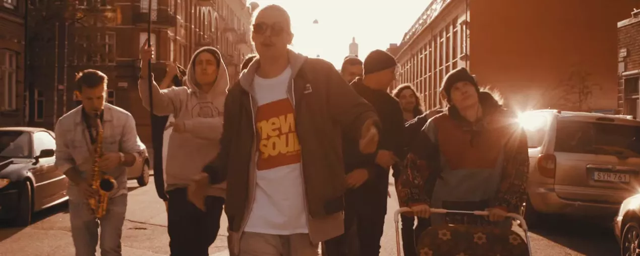 VIDEOPREMIÄR: Antonio D – När Du Ler