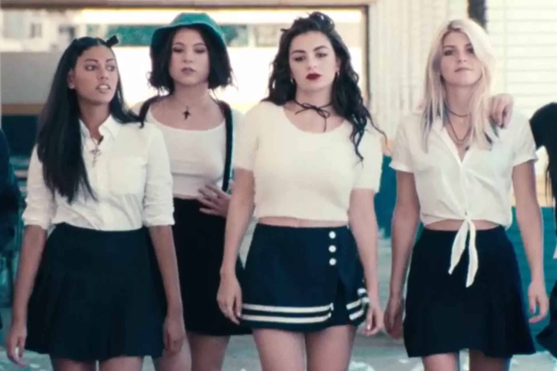 Kvinne (22) vil ikke gå på skole – se video