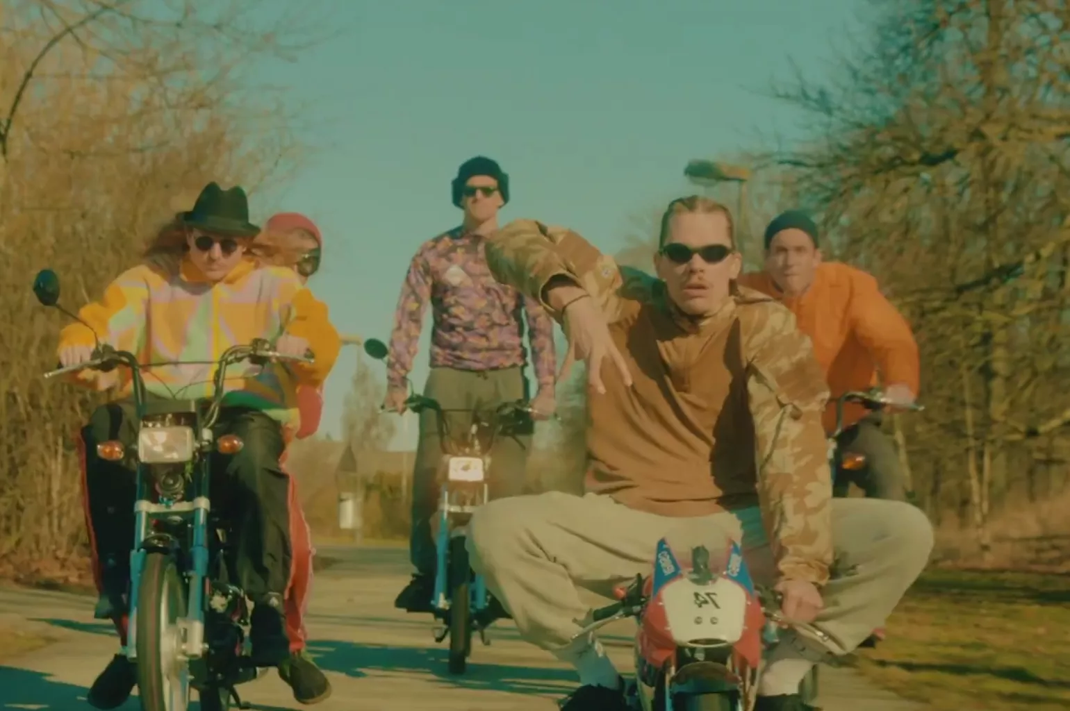 PREMIÄR: Antonio D släpper misslyckad musikvideo