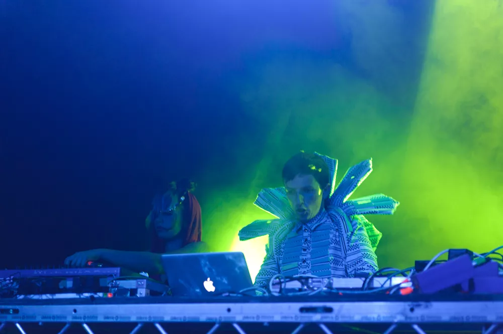 Kastellnatt letter på sløret