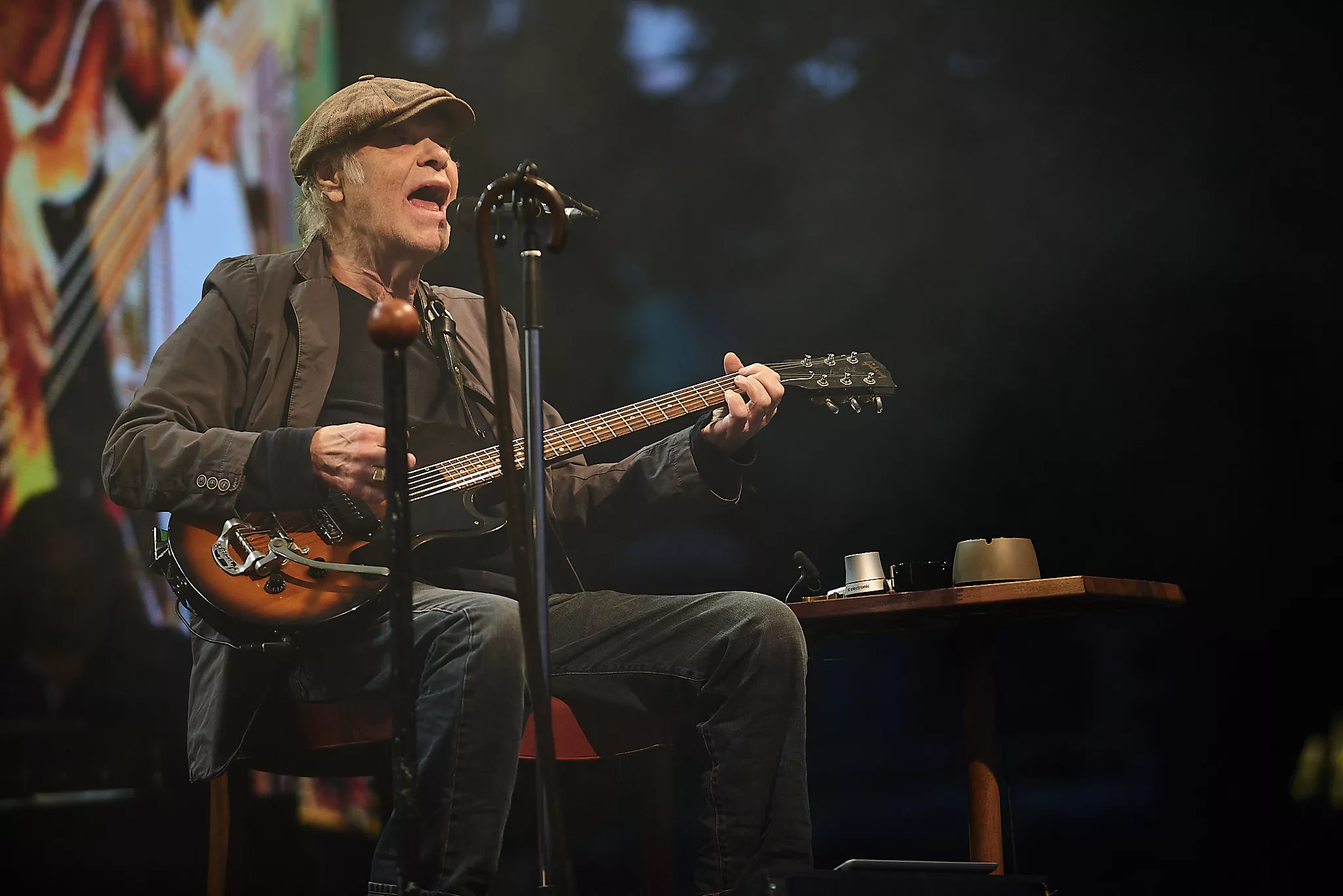 Kim Larsen hitter fortsat på hitlisten – som byder velkommen til Medina