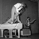 Rock-konger hjælper über-legende