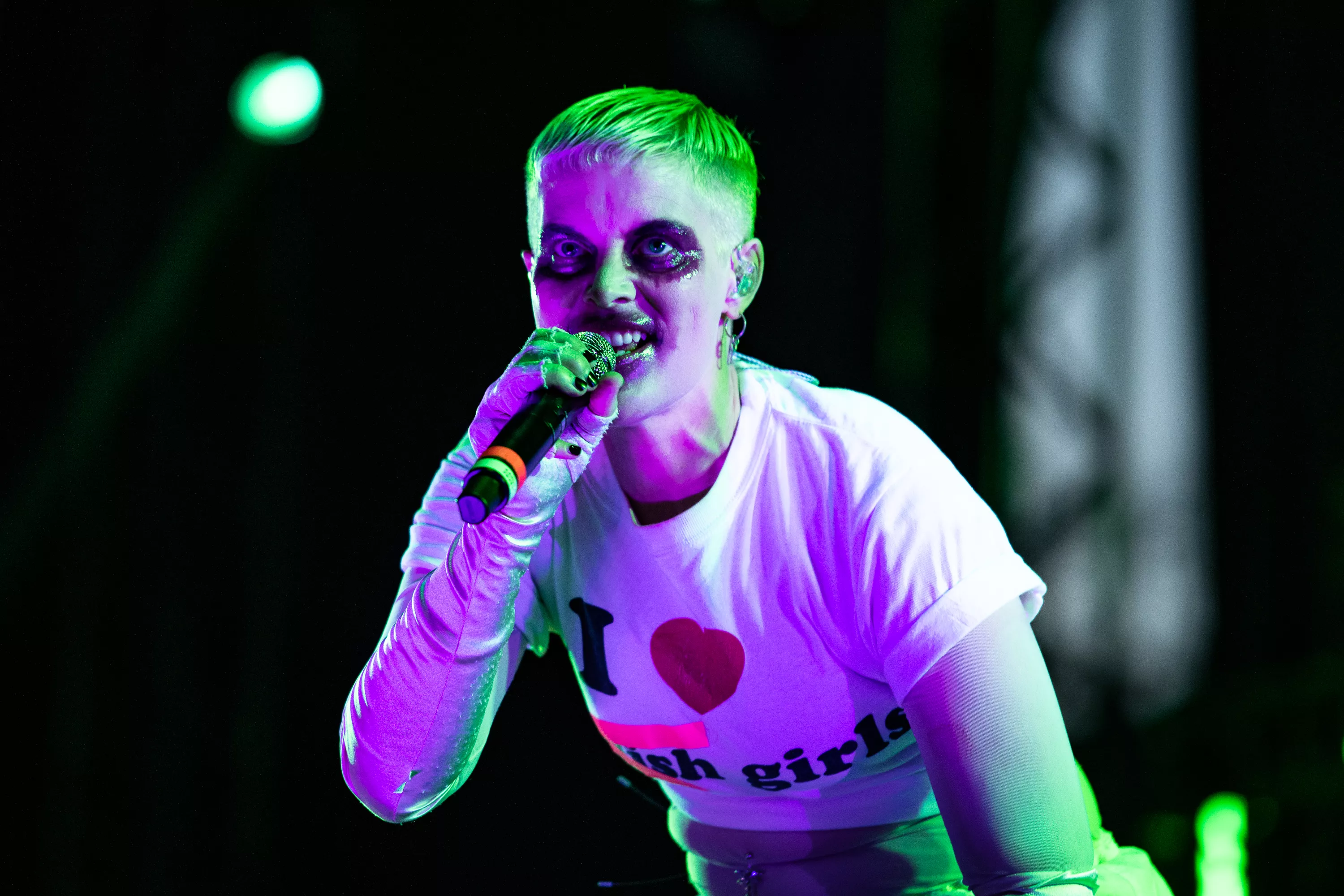 Fever Ray ställer in resten av turnén