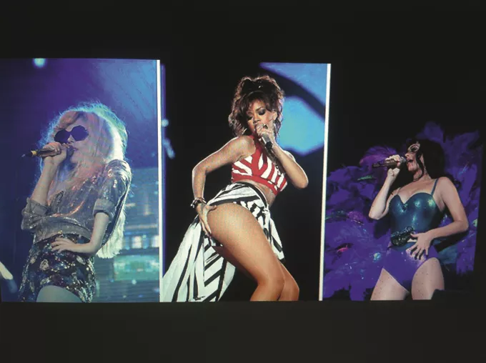 Fotoserie: På verdensturné med The Asteroids Galaxy Tour   