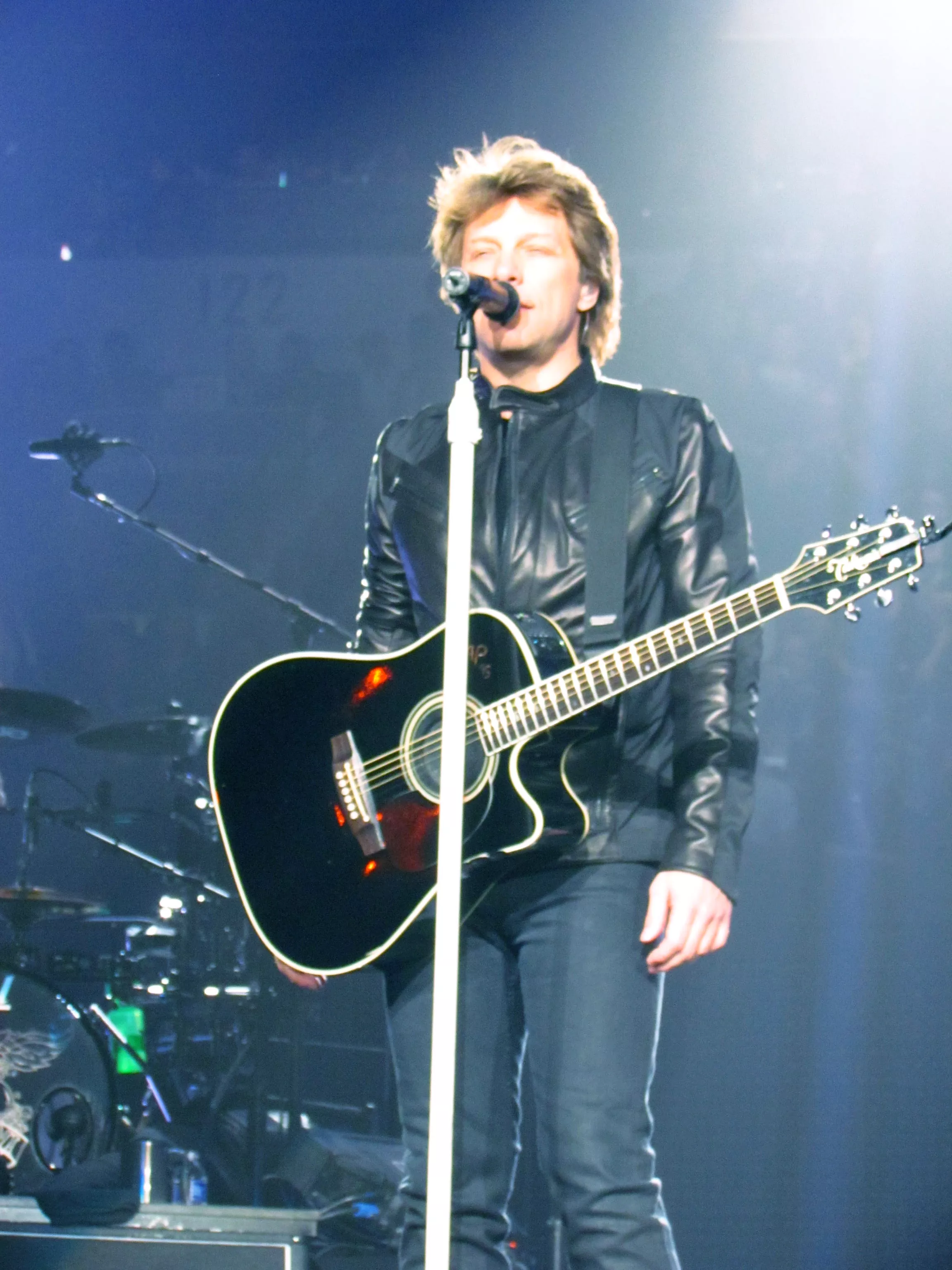 Varm op for Bon Jovi
