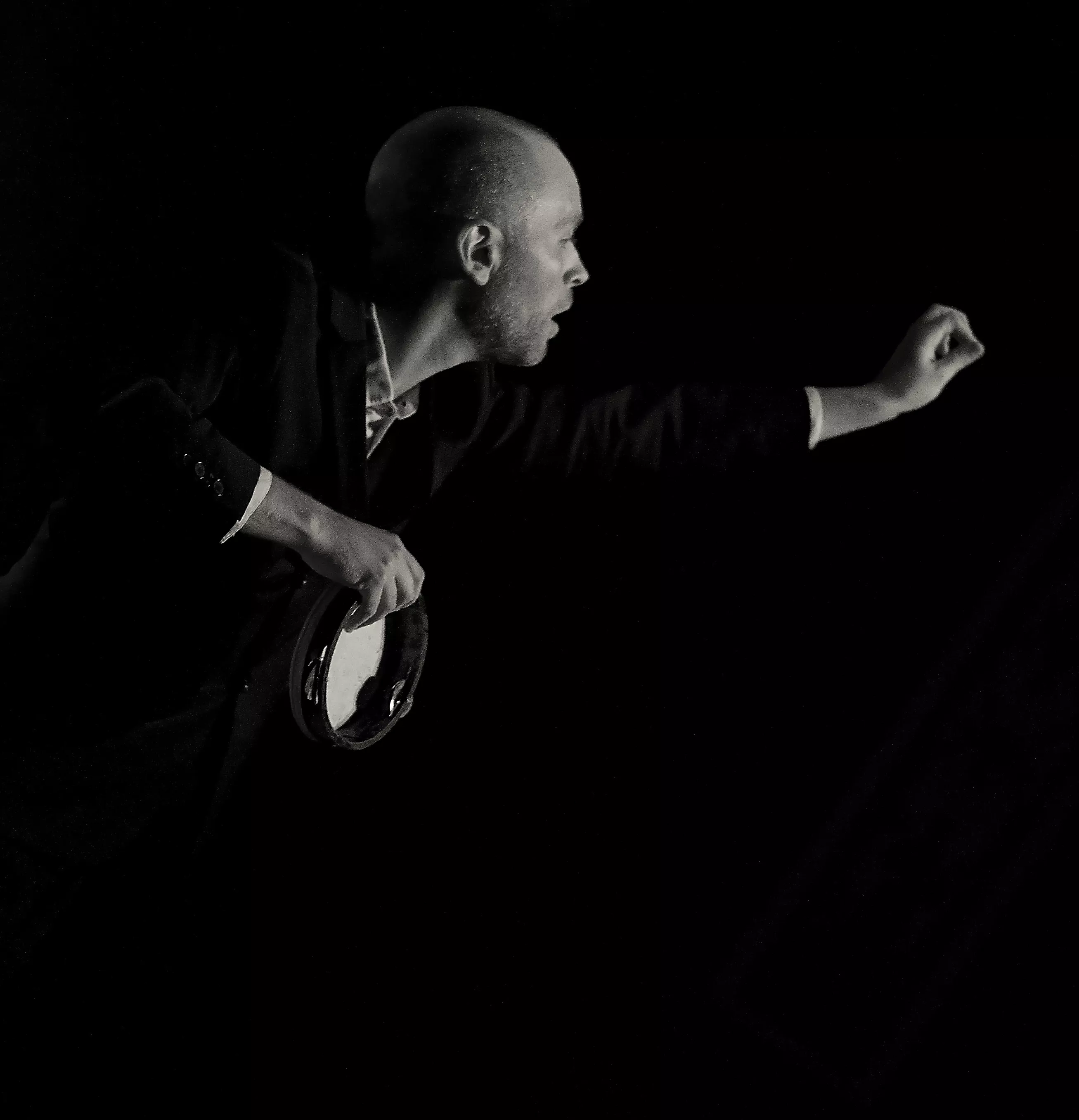 Lyssna på nytt material från Jens Lekman