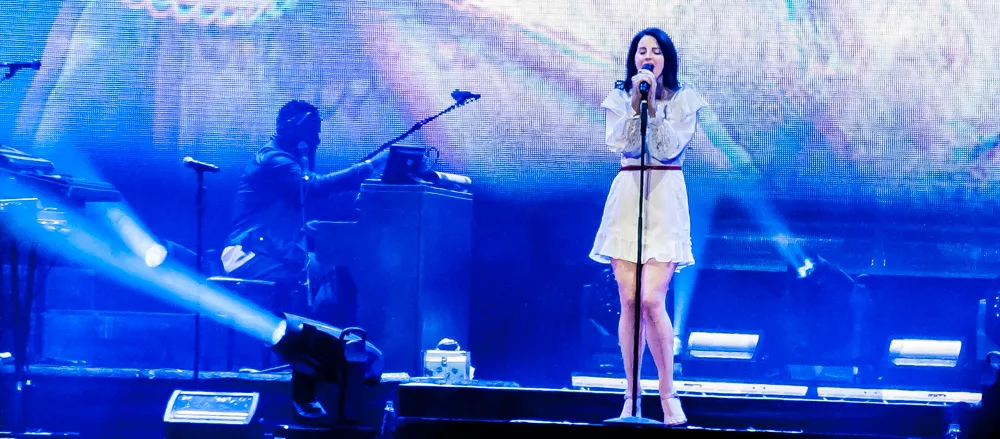 Lana Del Rey forsvarer omstridt opptreden