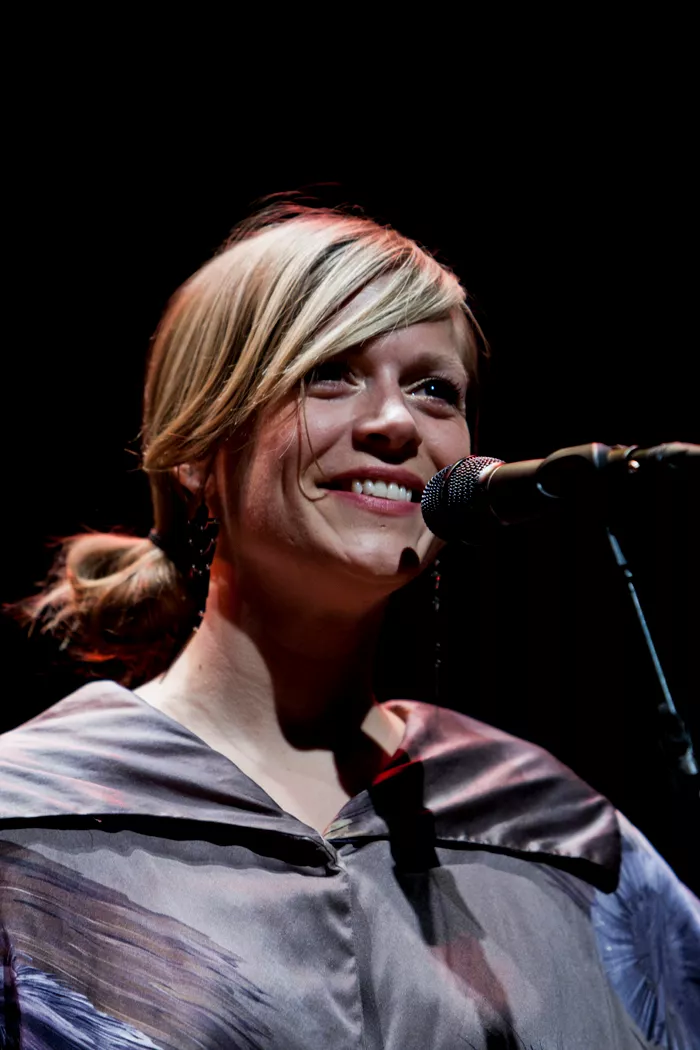 Naked – a singer and a piano : Spot Festival, Musikhuset Aarhus, Lille Sal