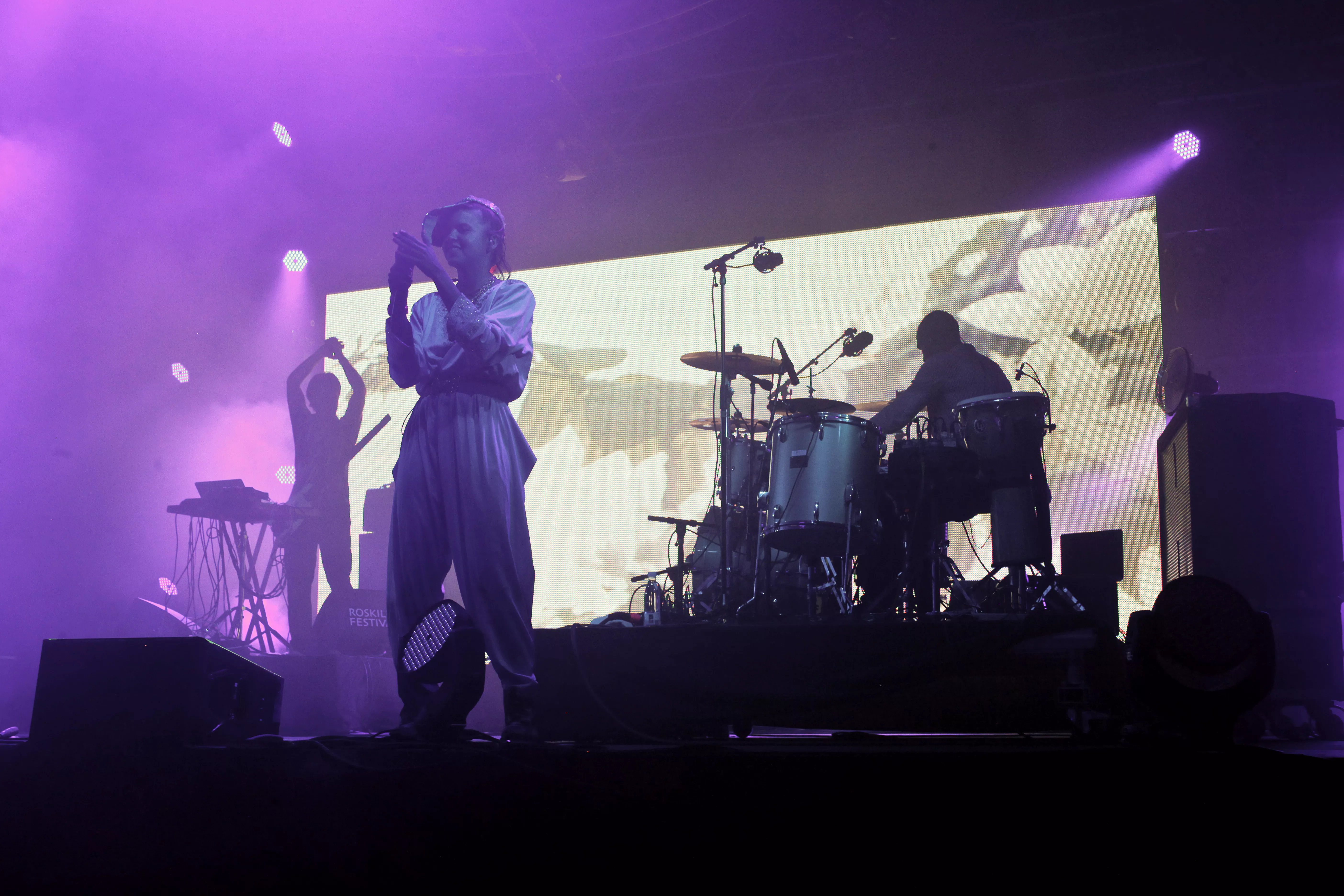 Bomba Esteréo: Roskilde Festival, Cosmopol