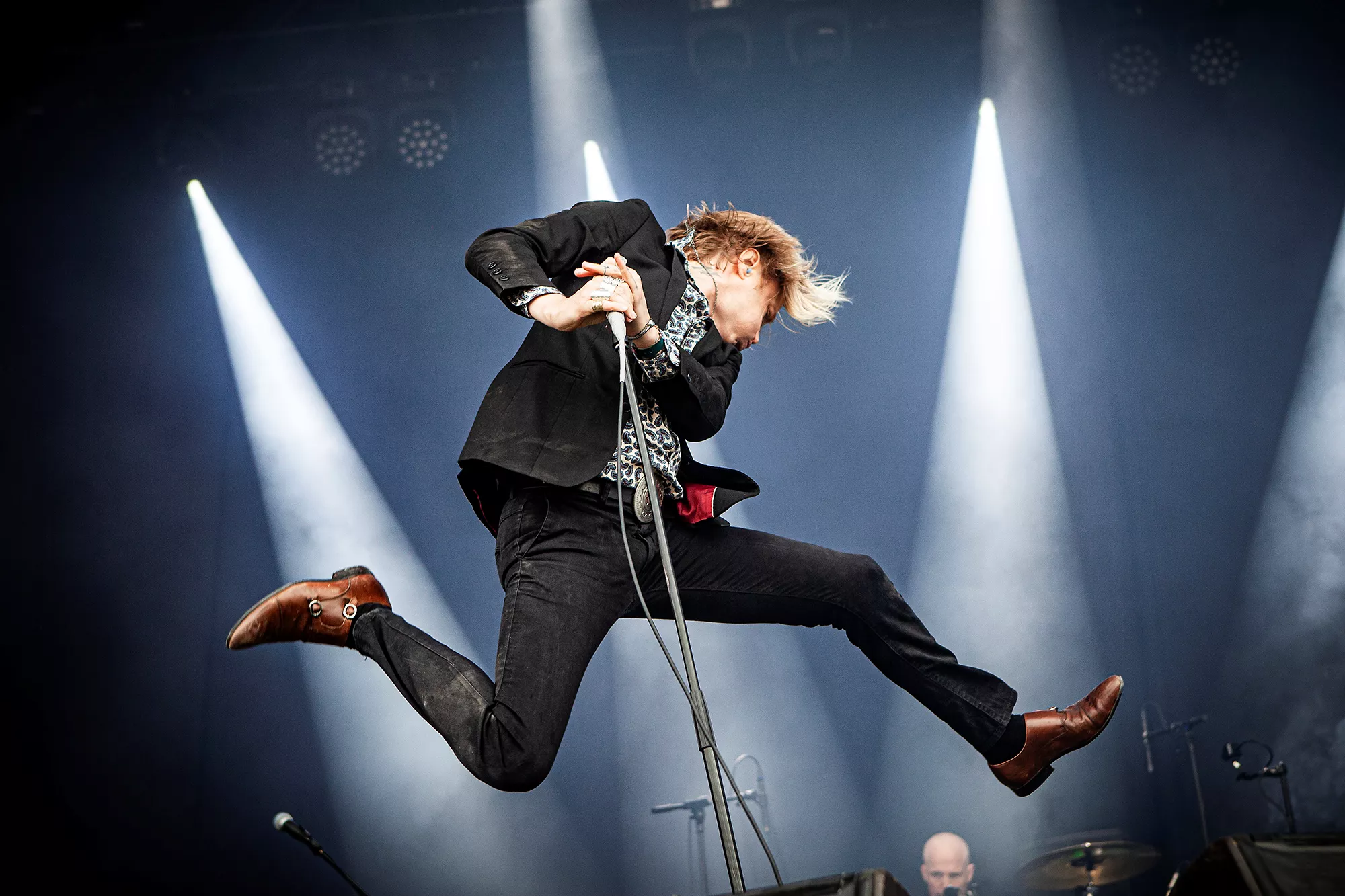 Refused presenterar Sverigespelningar och släpper album