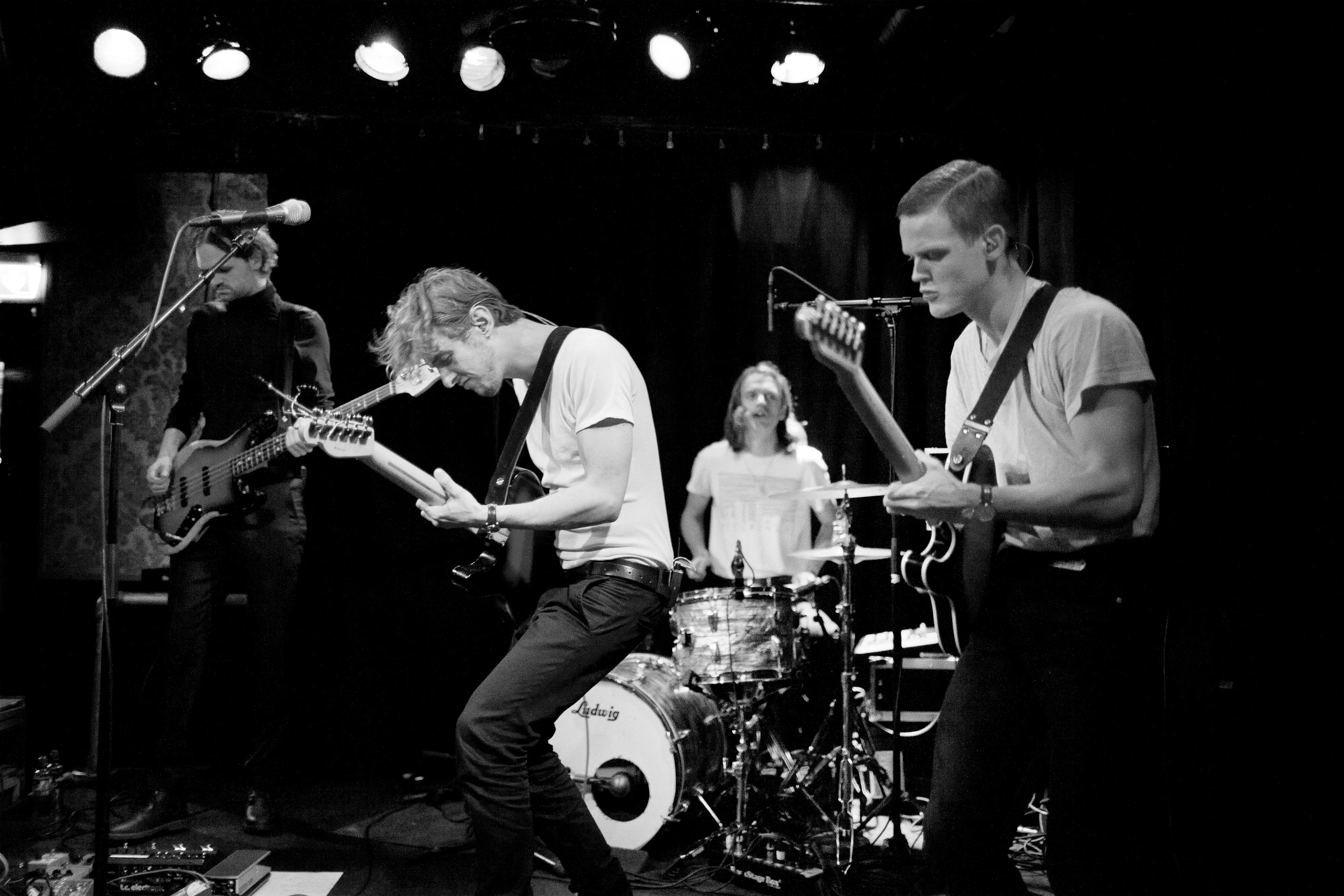 Blaue Blume: Mono, Oslo