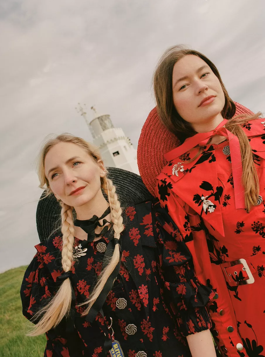 ENGLANDS NYE EKSPORTHÅB: ”Når alt kommer til alt, er vi bare ret emo”