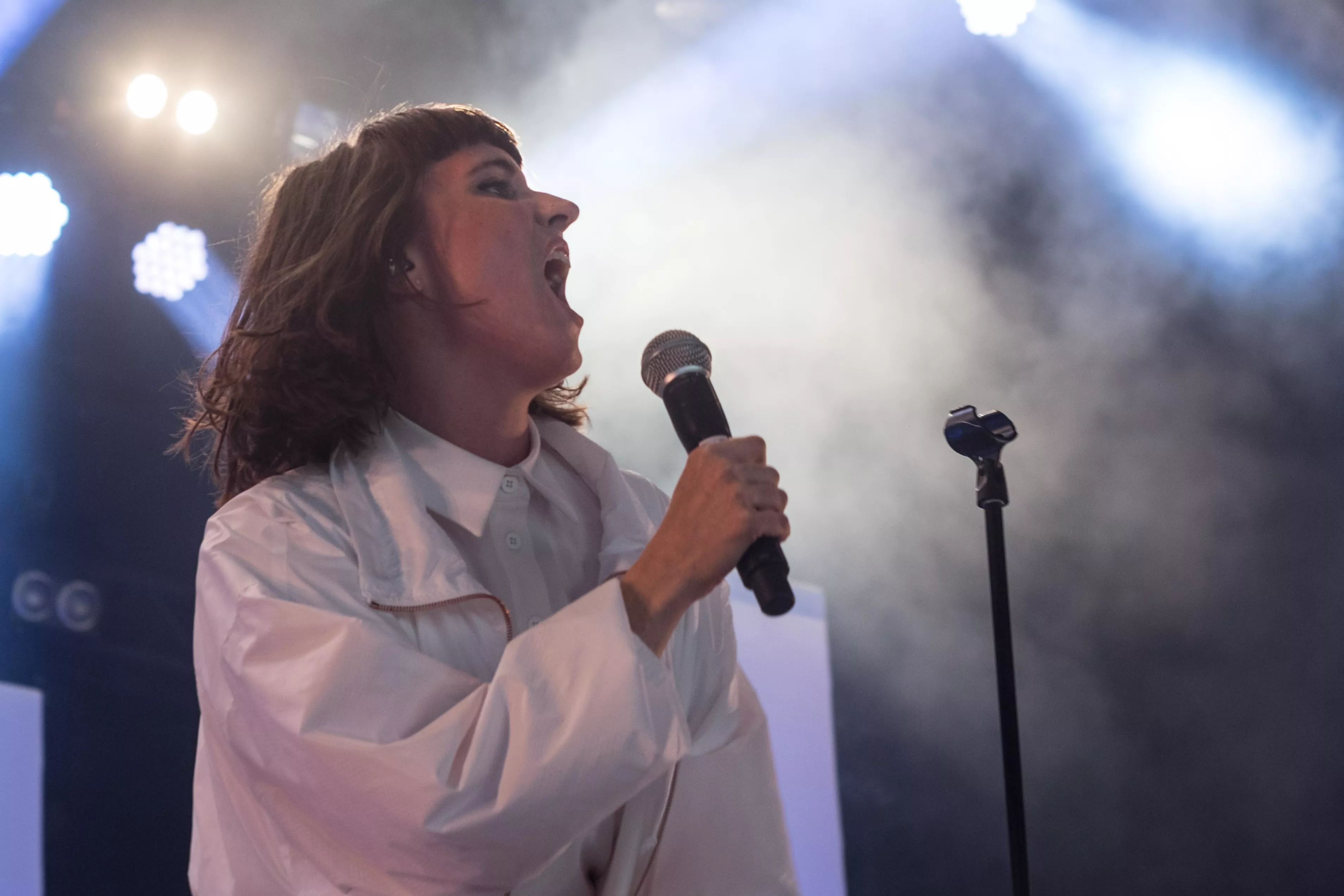 Sej rocktrio med vokseværk tog stikket hjem