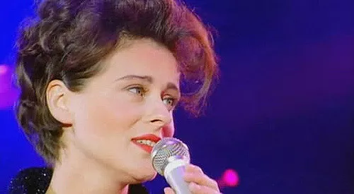 Lisa Stansfield giver dansk koncert