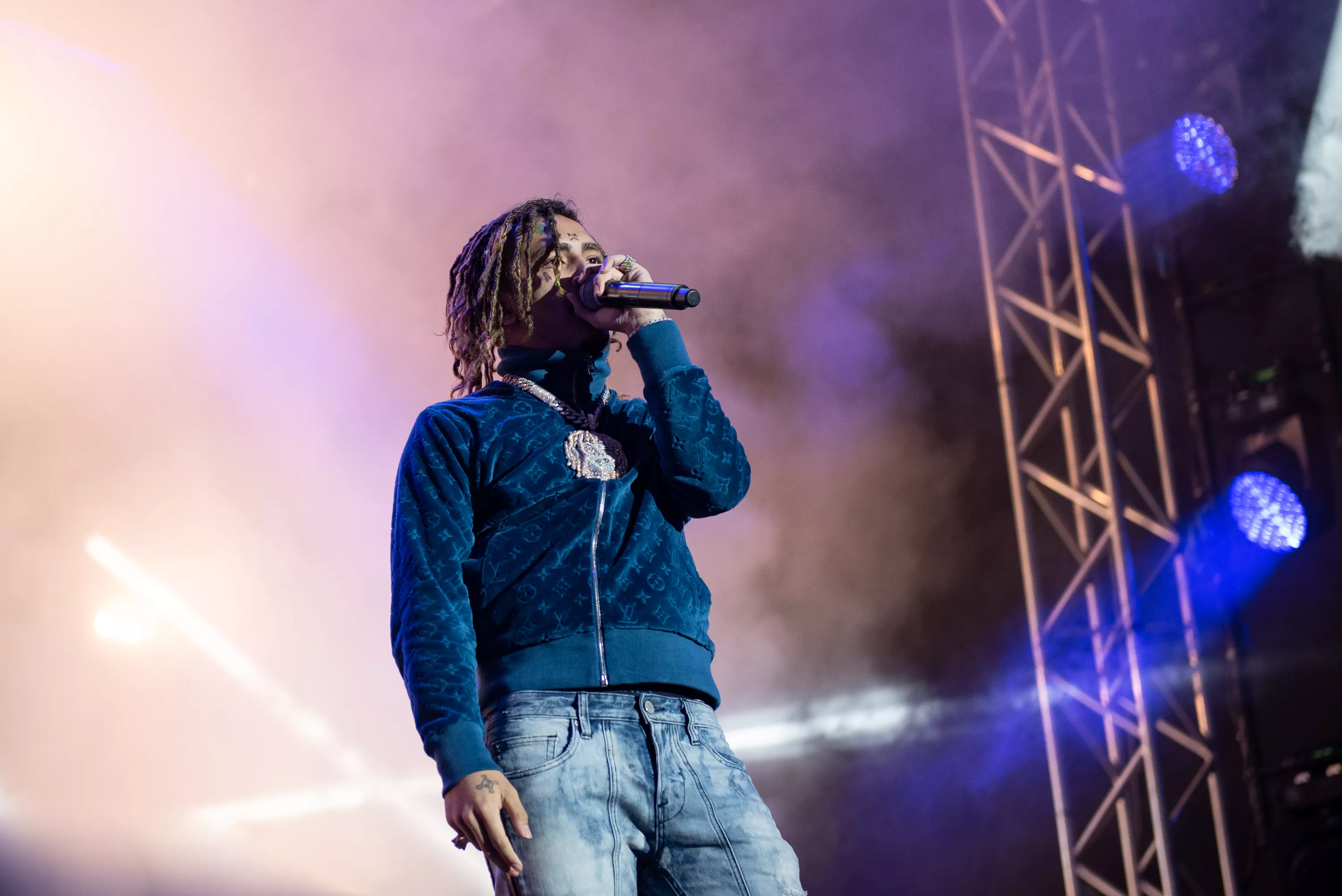 Rapstjärnan ställer in Sverigespelning – gripen i Danmark