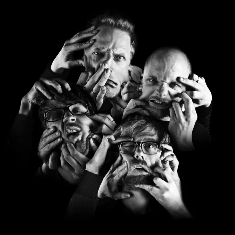 Videopremiere: Kambodsja