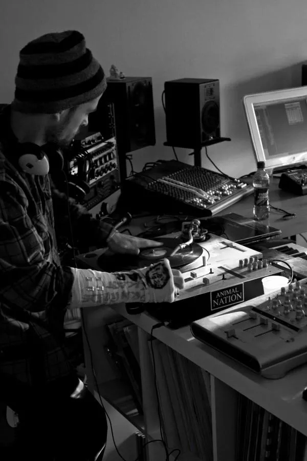 Kosmiske dj’s lægger gratisalbum ud