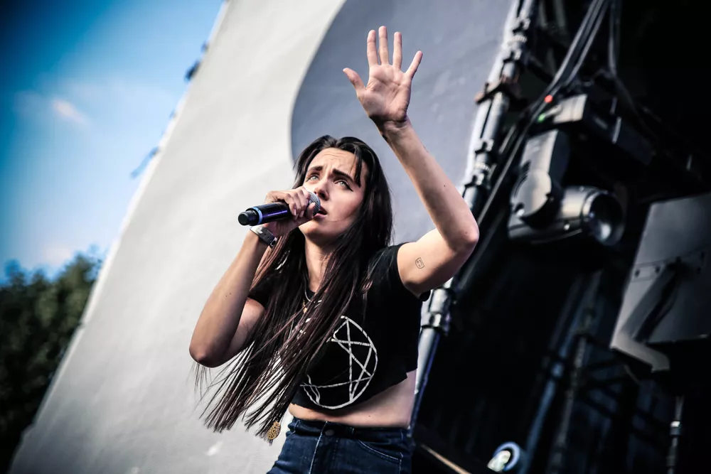 MØ giver koncert i Japan for første gang