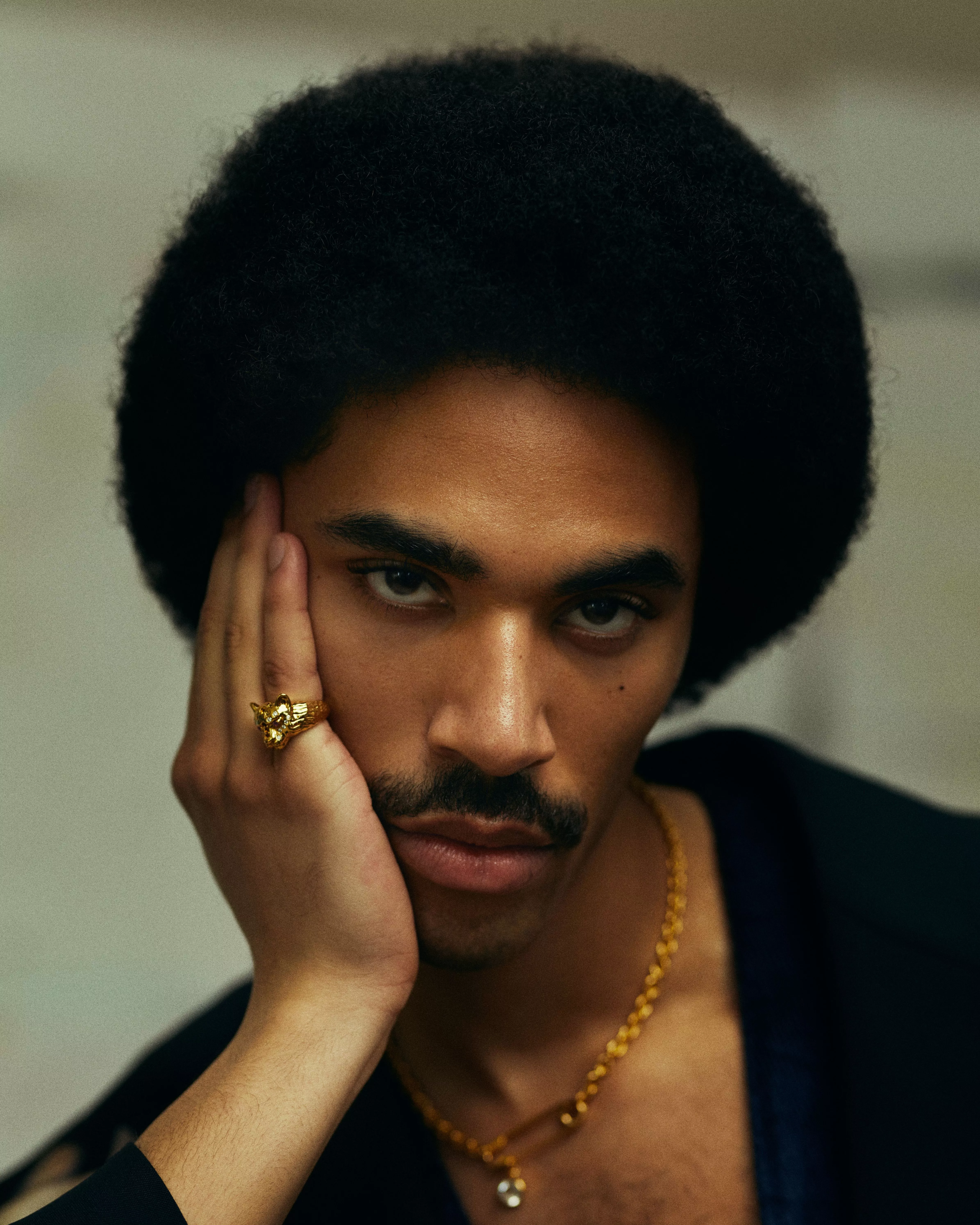 Sam Ezeh – med discon och syntträsket i sikte