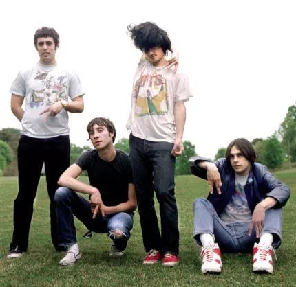 Black Lips viftar med nytt album