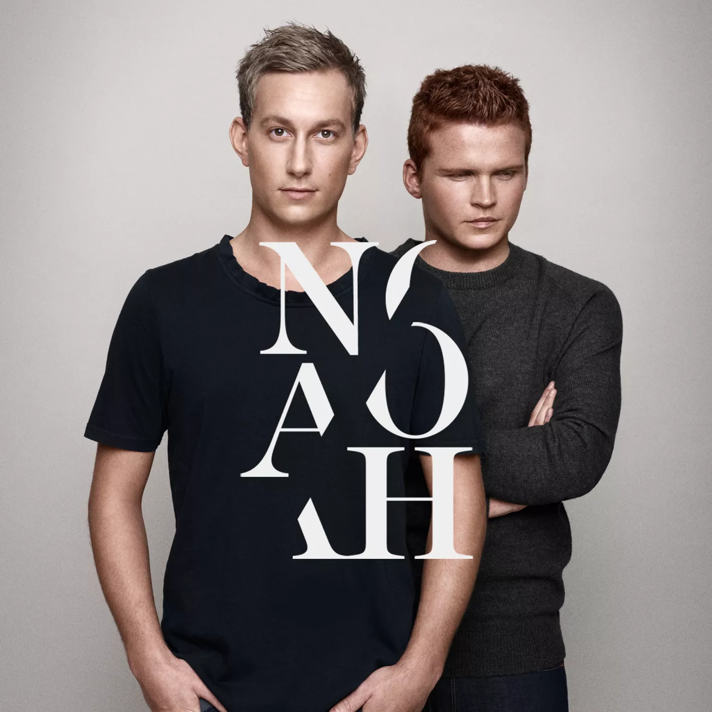 Noah varmer op for Aura