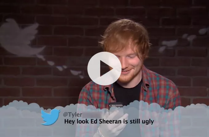 Se stjärnorna läsa taskiga tweets om sig själva