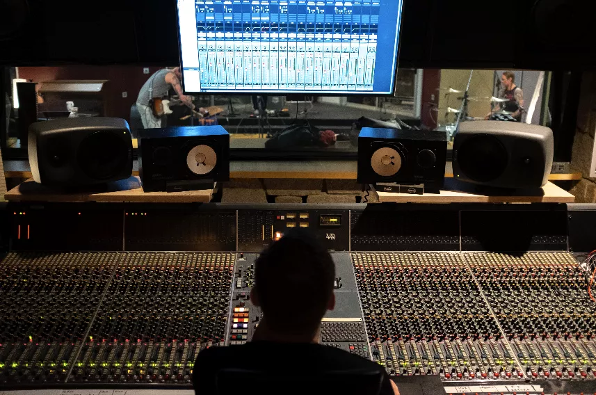 STUDIOBESÖKET: “Ramones var här och lekte av sig”