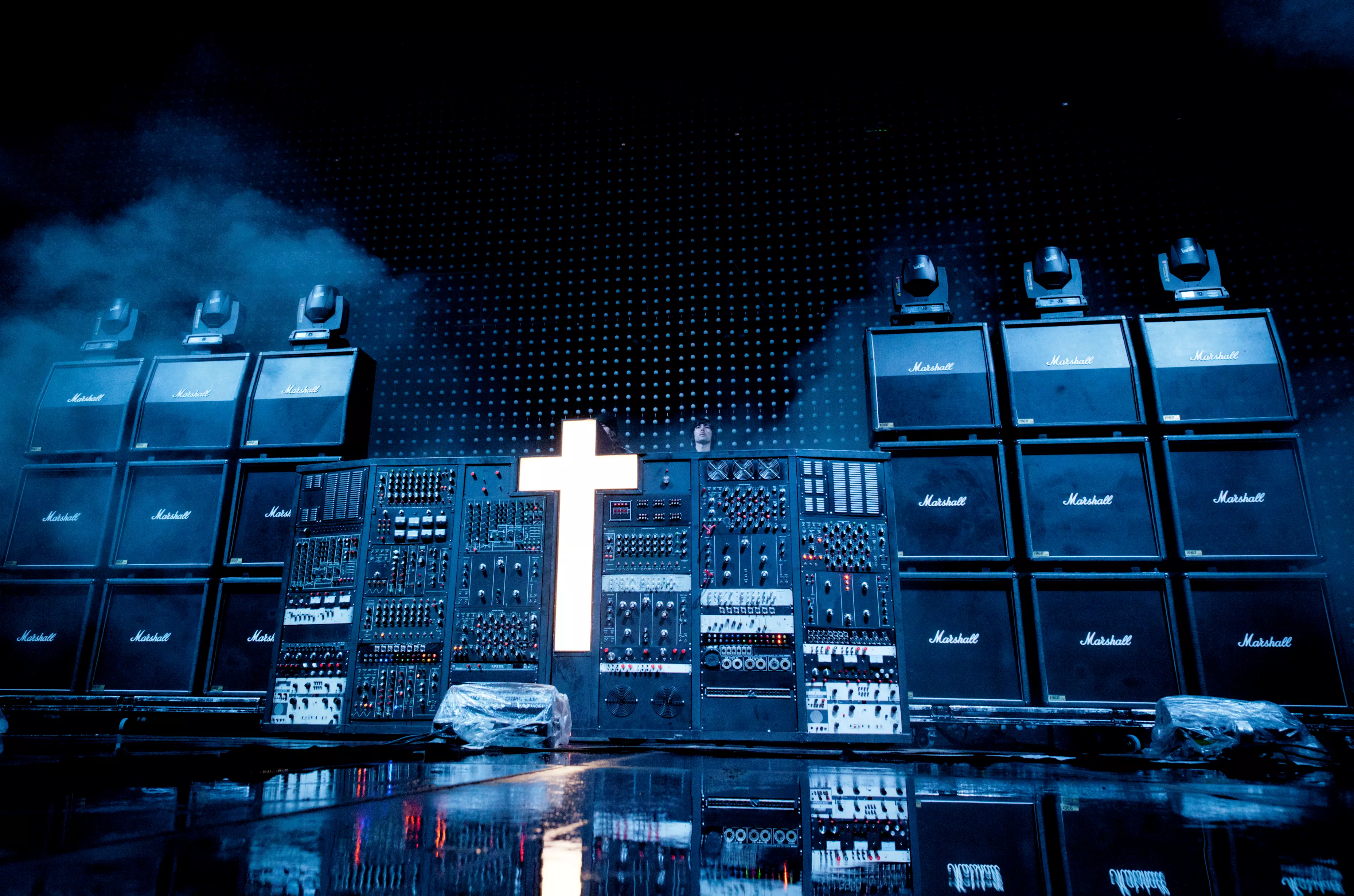 Justice: Marshall-forstærkerne er kun til pynt