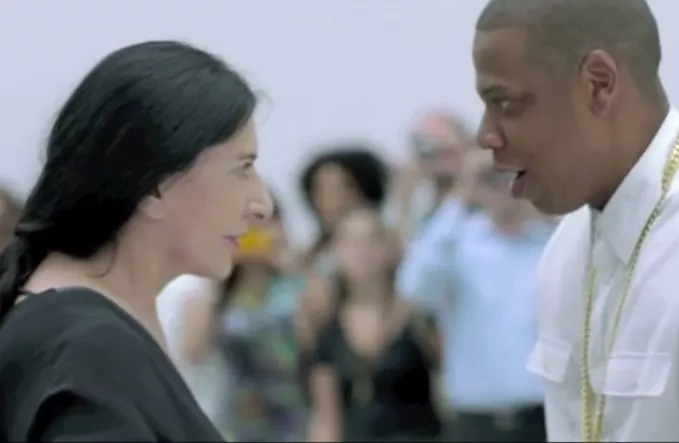 Marina Abramovic giver Jay Z en undskyldning