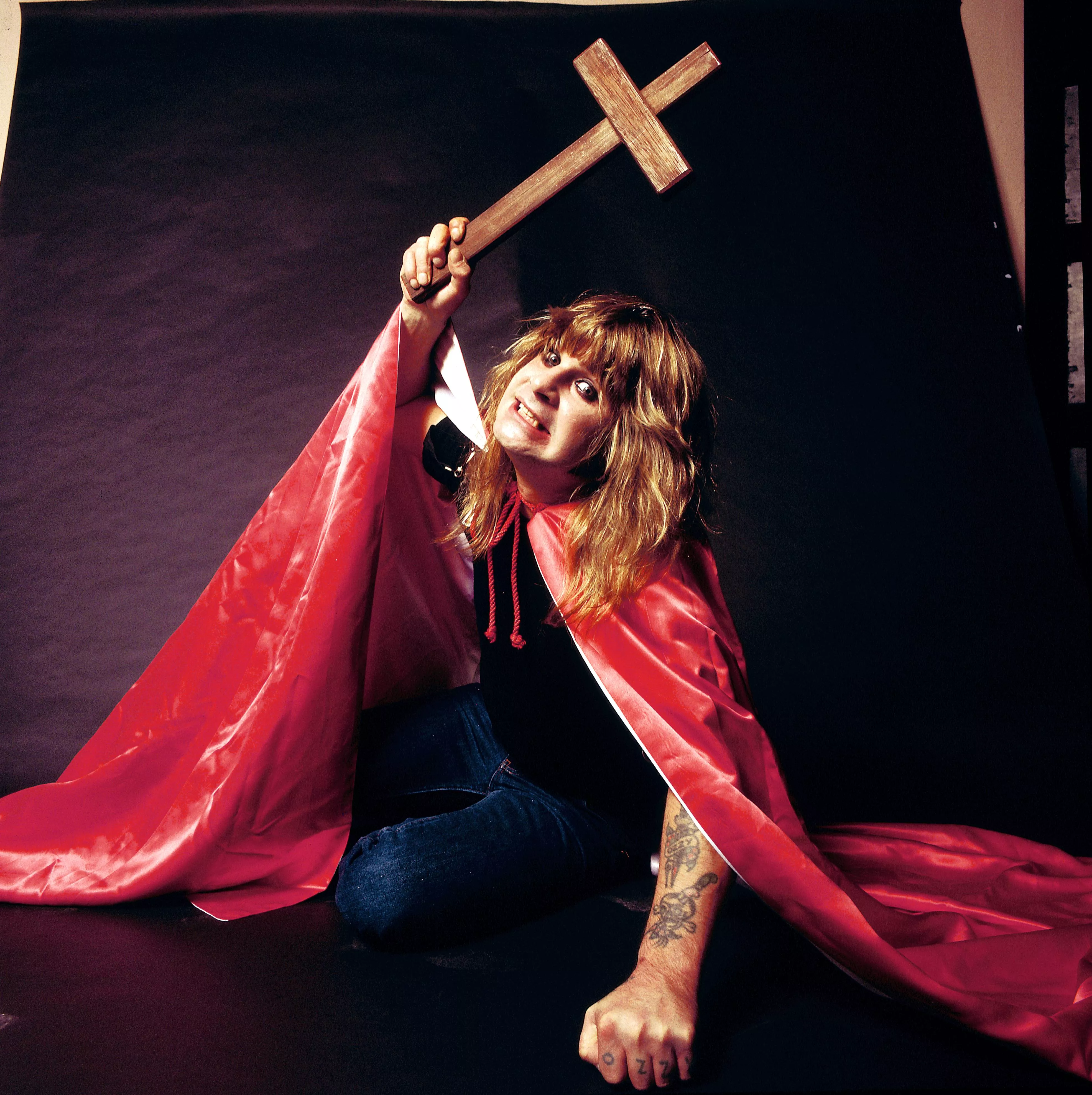 Ozzy Osbourne firar 30 år som artist