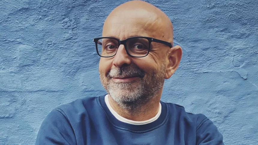 FLEMMING MØLDRUP OM SIN MUSIKSMAG: "Jeg er hooked på Bowies normcore-år"