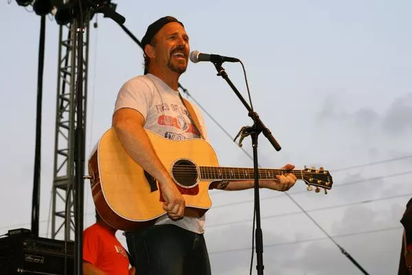 Kevin Costner udgiver album