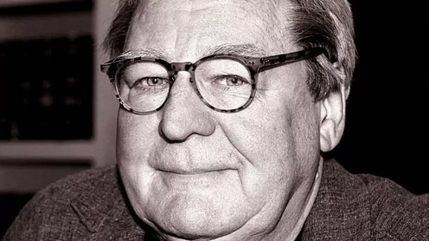 Filminstruktøren bag "The Wall" og "Evita" er død