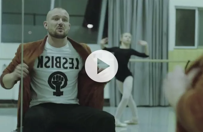 Suspekt video blander børn og klam lyrik